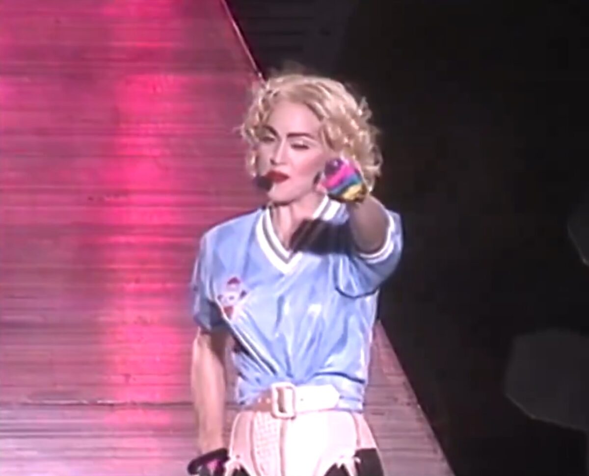 Η πρόεδρος της Θέλτα Βίγο ζητά από τη Μαντόνα να βοηθήσει στην εύρεση φανέλας της ομάδας που φόρεσε το 1990