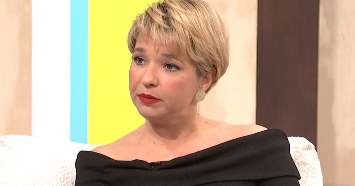 Νάντια Κοντογεώργη: «Είχα ατελείς γονείς, ήμουν ατελές παιδί, ήμασταν ατελής οικογένεια»