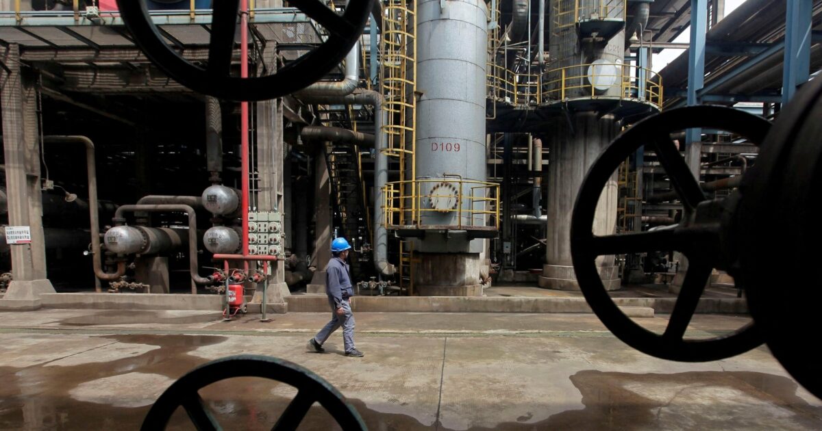 Η Κίνα παίρνει μέτρα για να μην ξεμείνει από καύσιμα: Στοπ στις εξαγωγές diesel και αμόλυβδης