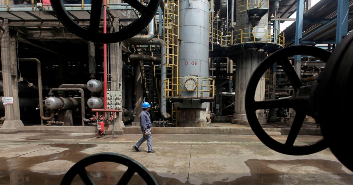 Νευρικότητα στην αγορά πετρελαίου, ζητούμενο η ισορροπία των τιμών κάτω από τα 90 δολάρια