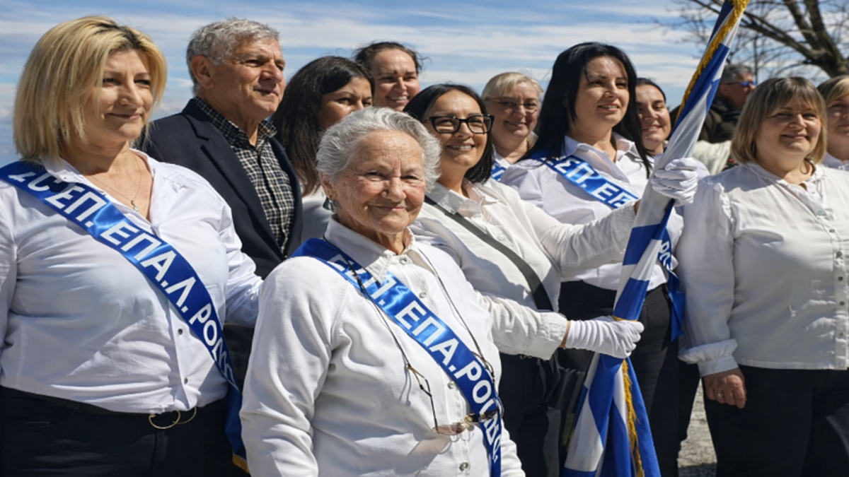 Μάθημα ζωής από μια μαθήτρια 82 ετών-Απέδειξε ότι τα όνειρα δεν έχουν ηλικία