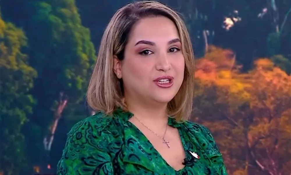 Ιρανή που ζει στην Ελλάδα μιλά για τον Χαμενεΐ – «Είμαι χαρούμενη που τον σκότωσαν»