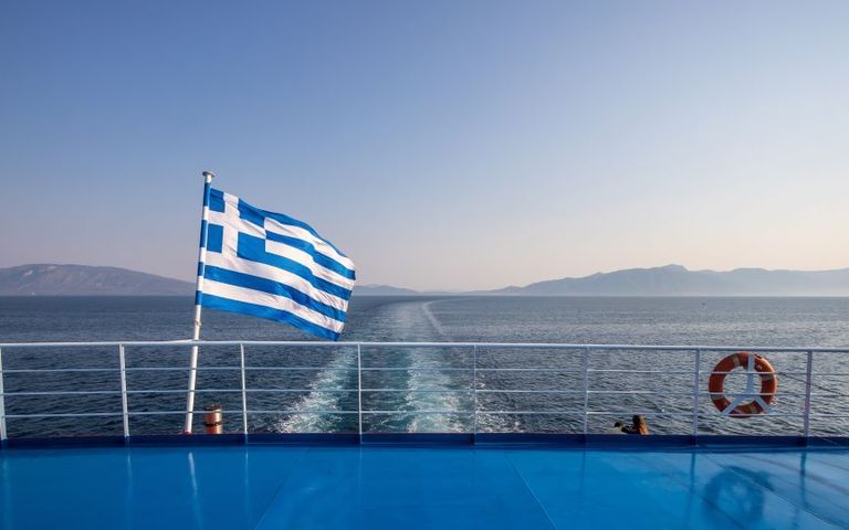 Κικίλιας: 56 εκατ. ευρώ για τη συγκράτηση των τιμών στα εισιτήρια