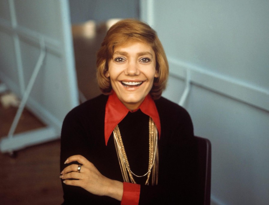 Μαρινέλλα: Η εμβληματική ερμηνεύτρια που δεν έζησε μία, αλλά δεκάδες ζωές