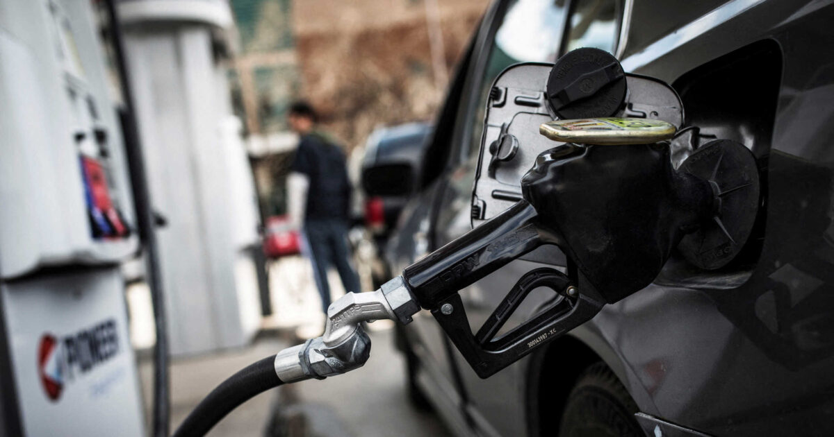 Τα 2 ευρώ δεν είναι «ταβάνι» για την βενζίνη – Οι τιμές στην αντλία ξεκλειδώνουν τα πρώτα μέτρα για fuel pass και ΕΦΚ μετά τη Σύνοδο Κορυφής