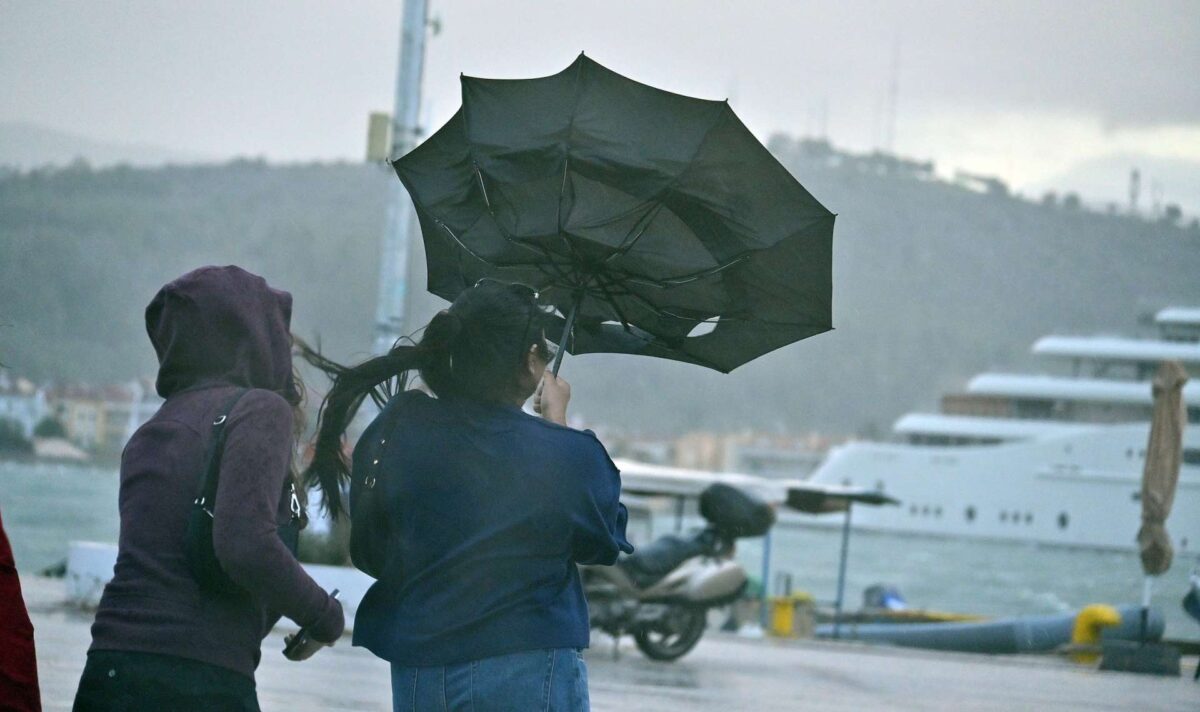 Φέτος η Αθήνα βίωσε τον τρίτο πιο βροχερό και δεύτερο πιο θερμό χειμώνα