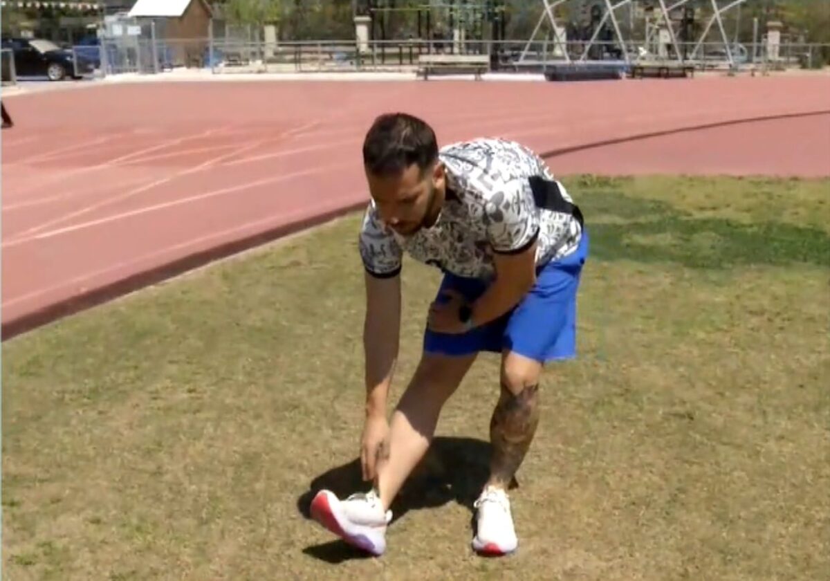 Ο Έλληνας μαραθωνοδρόμος  που έτρεξε με κλειστά μάτια