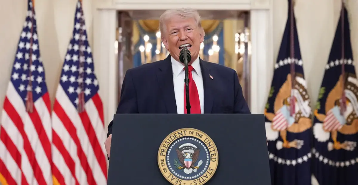 Τραμπ: «Θα πάρουμε όλη την πυρηνική σκόνη του Ιράν με πολλούς εκσκαφείς». Χαρακτήρισε το ΝΑΤΟ «απολύτως άχρηστο»