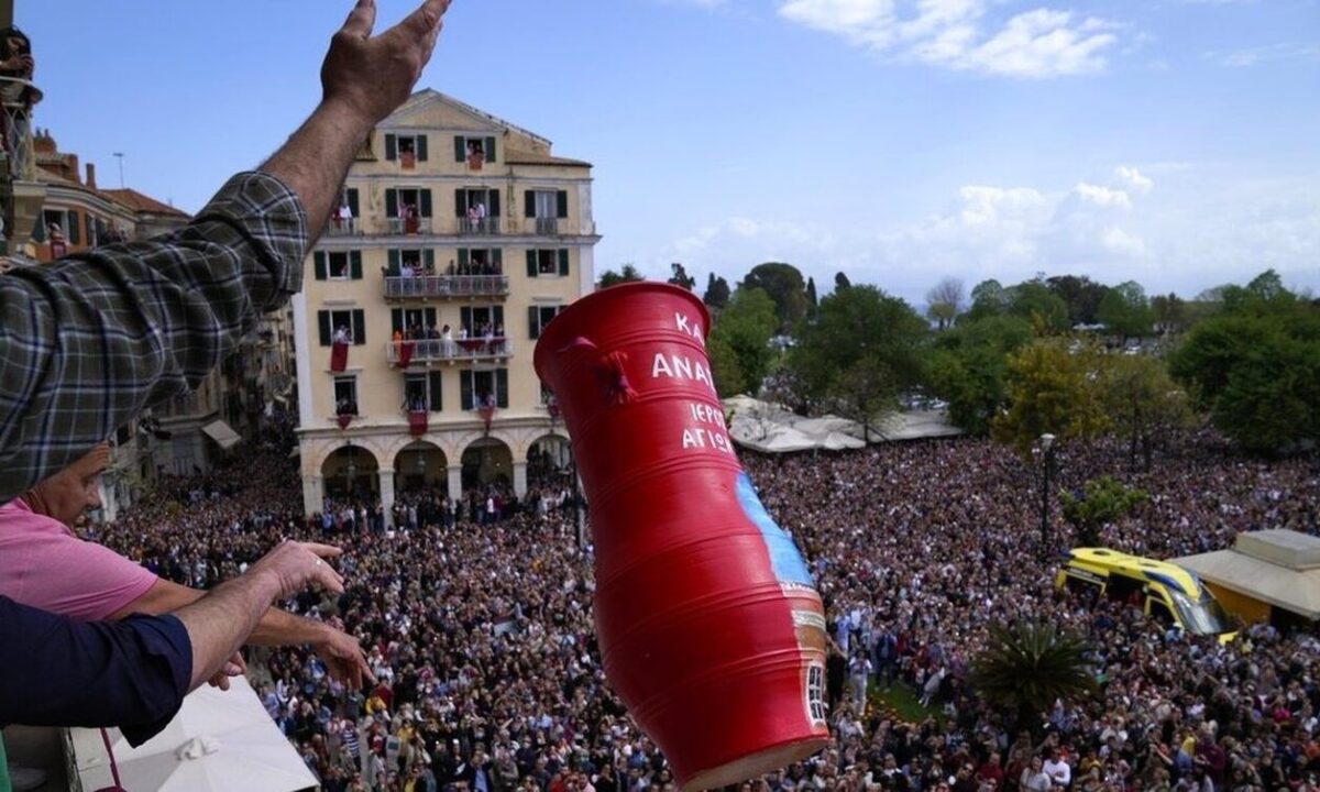 Κέρκυρα: Μπότης έπεσε στο κεφάλι γυναίκας