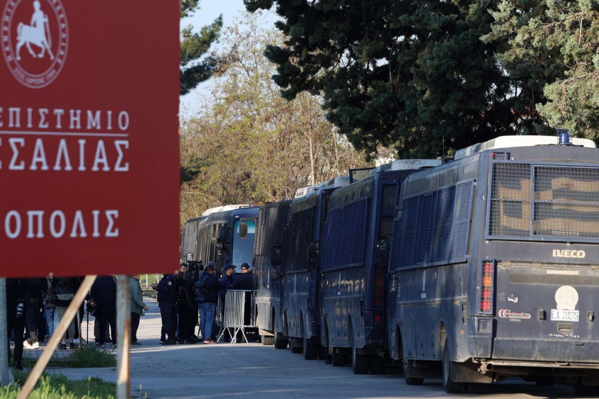 Το Δημόσιο δηλώνει παράσταση προς υποστήριξη της κατηγορίας στη δίκη για τα Τέμπη – Νέα διακοπή έως τις 27 Απριλίου