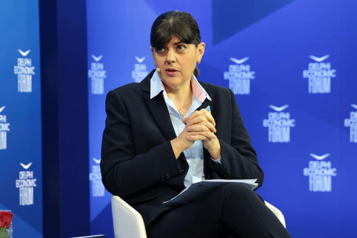 Κοβέσι στους Δελφούς: Πρέπει να ολοκληρωθεί γρήγορα η έρευνα για τα πολιτικά πρόσωπα – Διαφθορά υπάρχει σε όλες τις χώρες