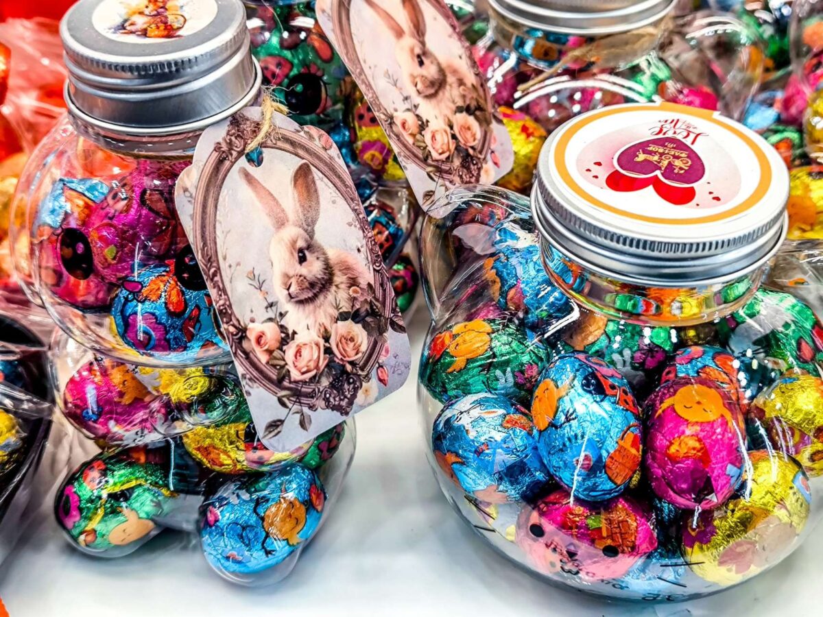 Εορταστικό ωράριο: Μέχρι ποια ώρα είναι ανοιχτά τα καταστήματα σήμερα Μ. Πέμπτη – Πώς θα λειτουργήσουν μέχρι το Πάσχα