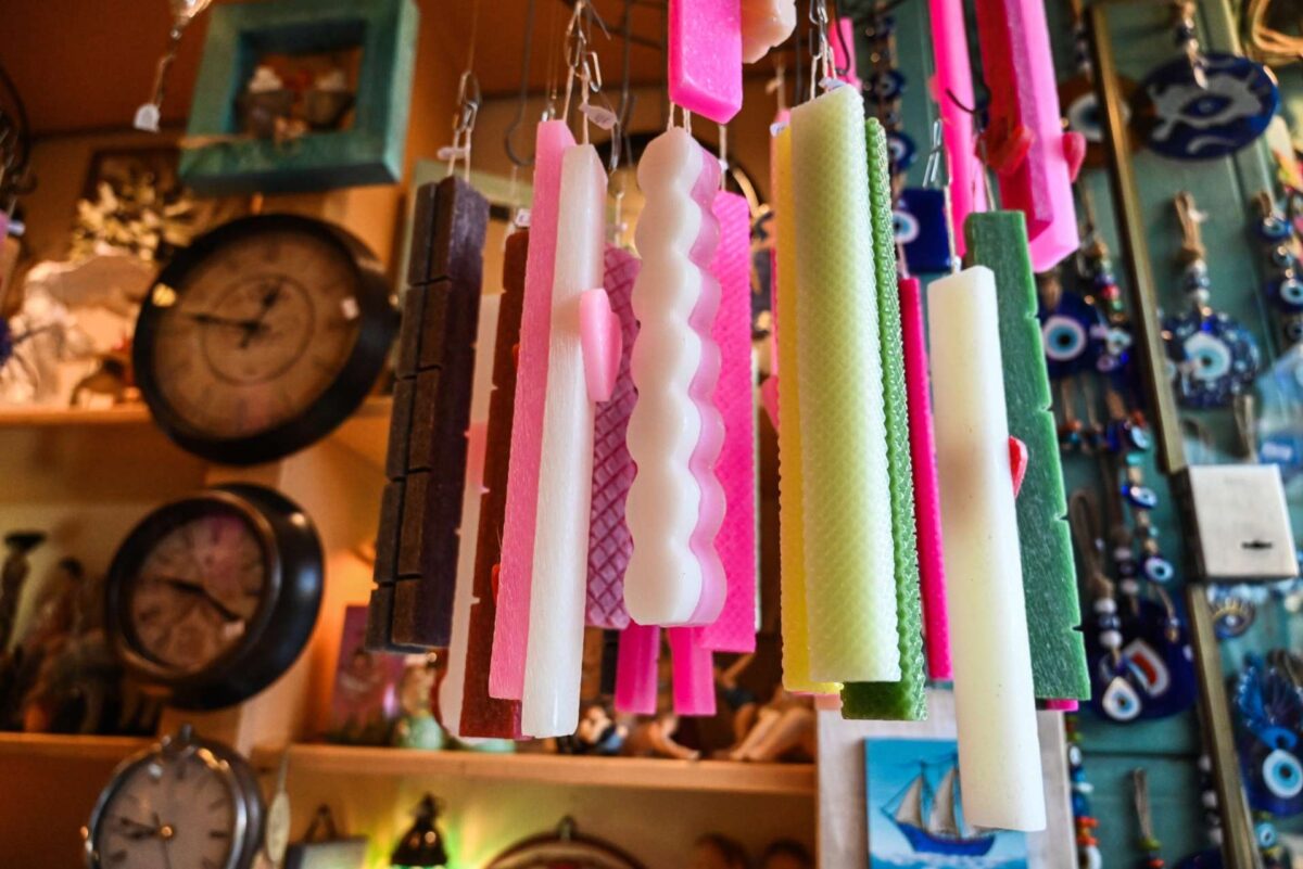 Το ωράριο των καταστημάτων σήμερα Μεγάλη Παρασκευή – Πώς θα λειτουργήσουν μέχρι το Πάσχα