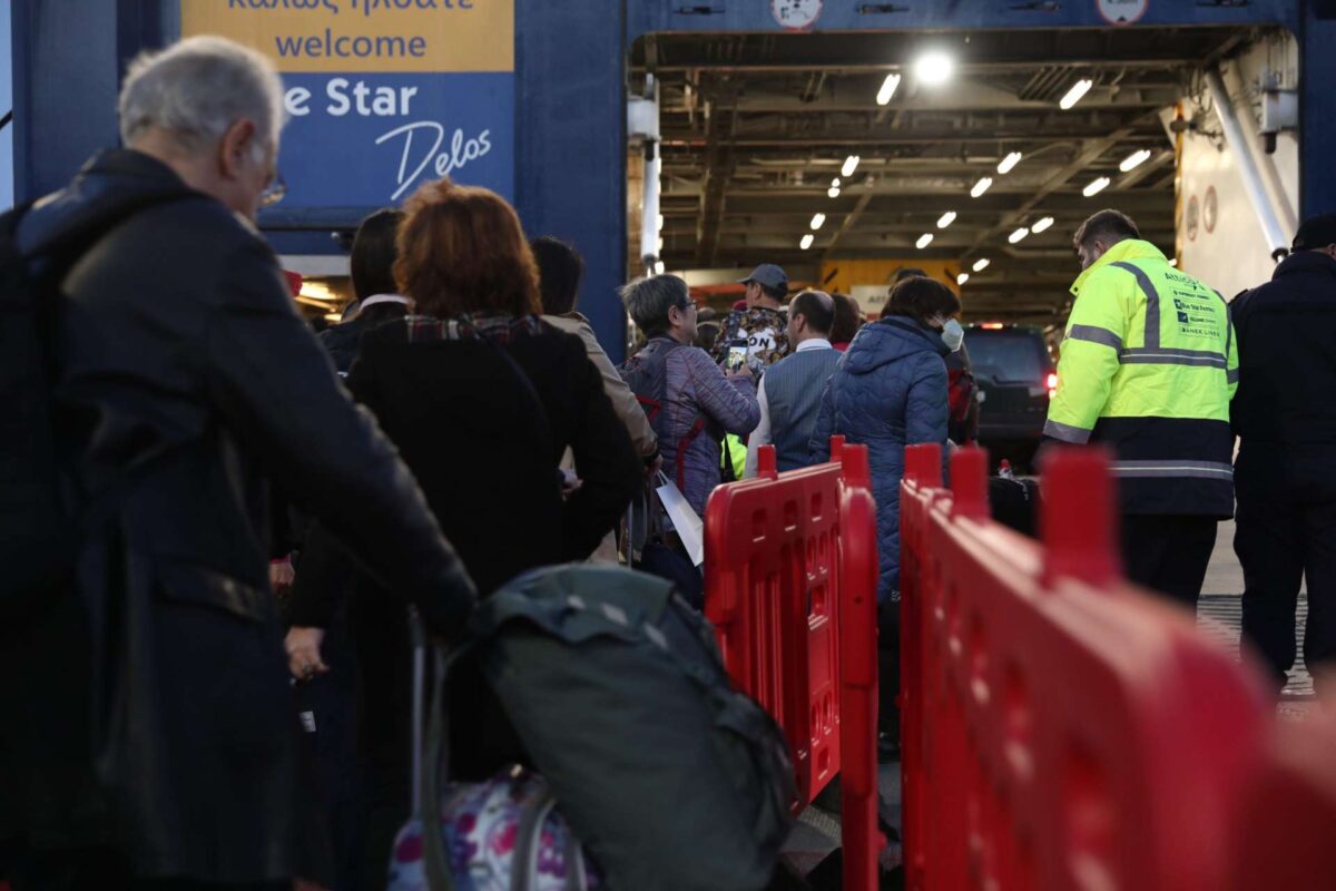 Ξεκινά η έξοδος των εκδρομέων του Πάσχα – «Ταξιδεύουμε με υπευθυνότητα και προσοχή» λέει ο Κικίλιας