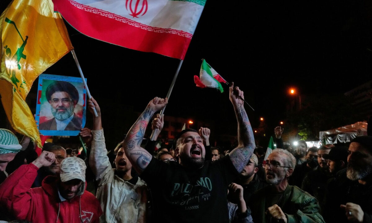 Εκεχειρία ανάμεσα σε ΗΠΑ και Ιράν: Τι ξέρουμε για την συμφωνία, ο ρόλος του Πακιστάν και τα 10 σημεία της συμφωνίας