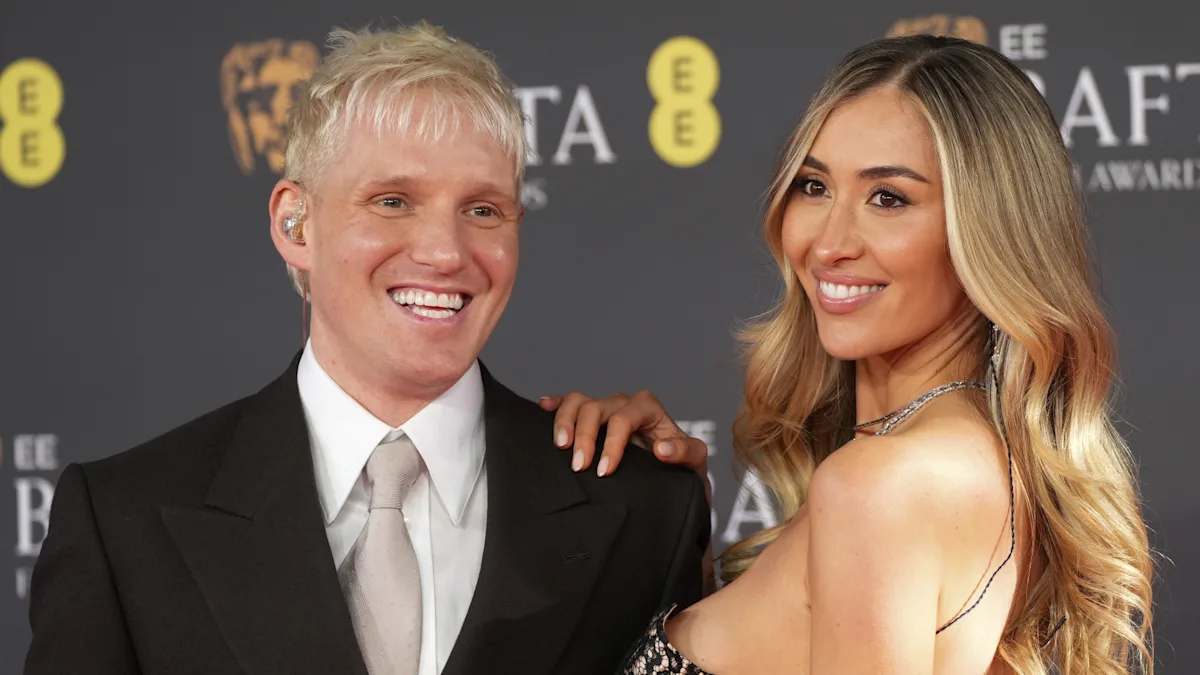 Οι Jamie Laing και Sophie Habboo του Made in Chelsea αποκτούν τη δική τους reality σειρά στο Disney+ με τίτλο Raising Chelsea