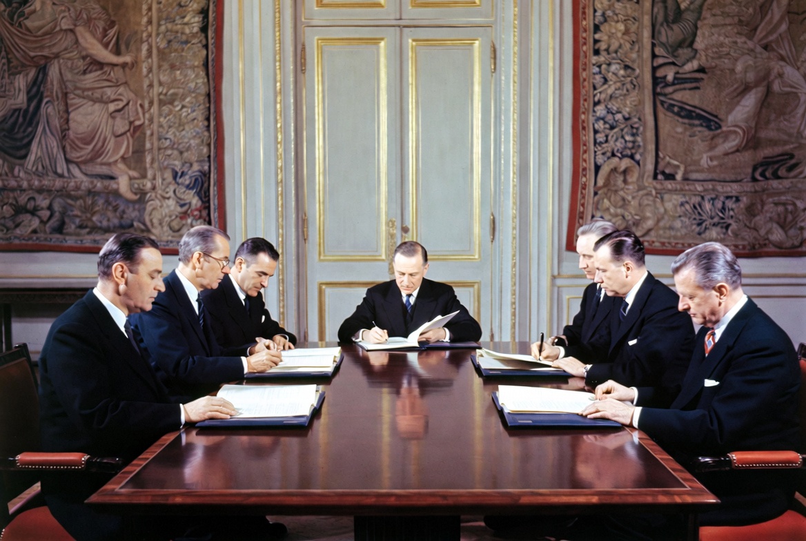 Η συνθήκη των Παρισίων και η γέννηση της ευρωπαϊκής ολοκλήρωσης μέσω του άνθρακα και του χάλυβα