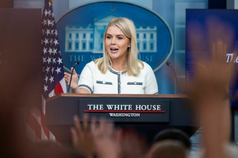 «Δαιμονοποίηση από Δημοκρατικούς και ΜΜΕ». Ο Λευκός Οίκος ρίχνει την ευθύνη για την απόπειρα κατά Τραμπ