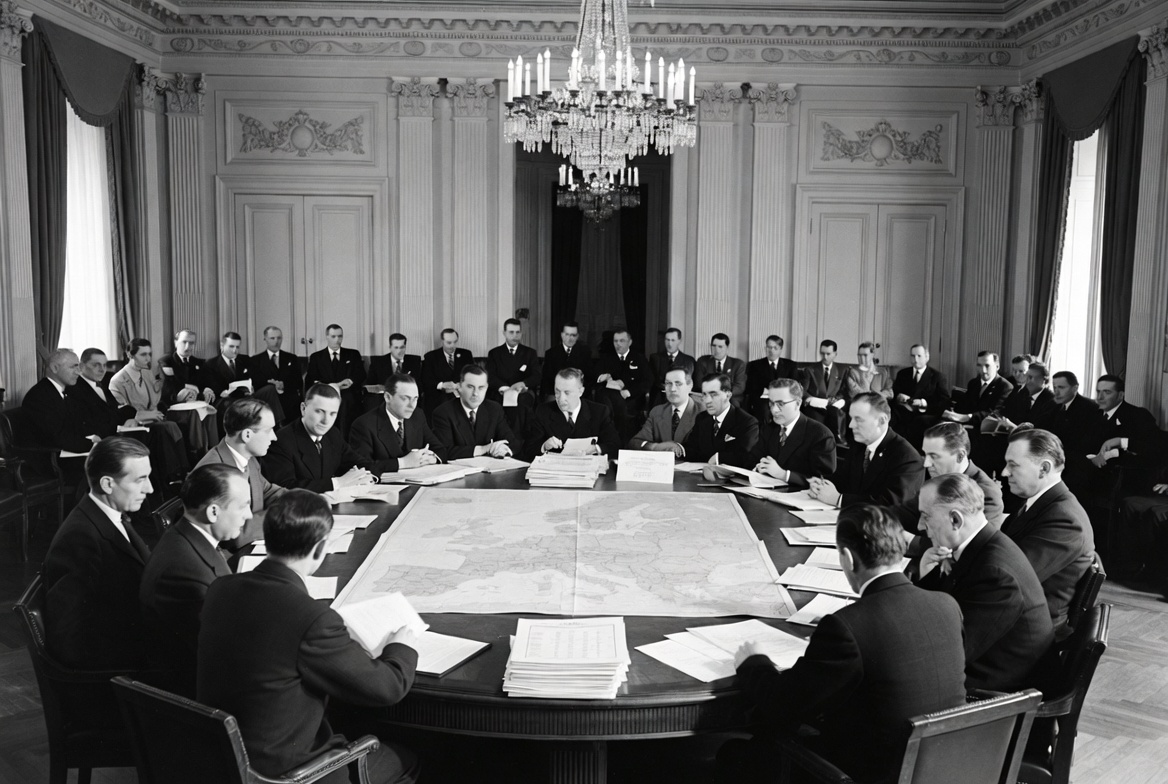 Η ίδρυση του OEEC και η θεσμική διαχείριση του σχεδίου Μάρσαλ