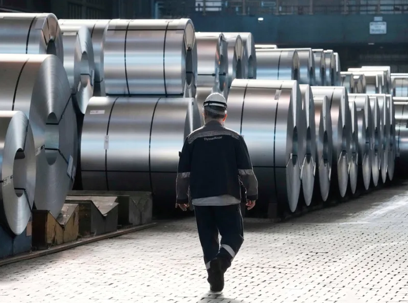 Η ΕΕ διπλασιάζει τους τελωνειακούς δασμούς στον εισαγόμενο χάλυβα