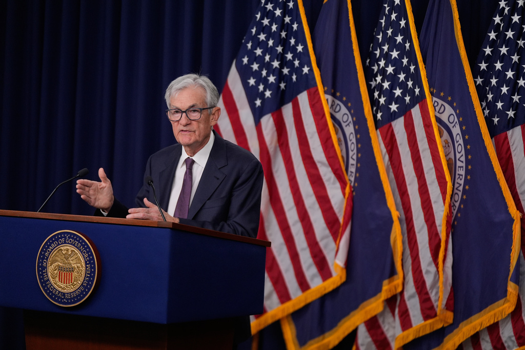 Τραμπ: Απειλεί να απολύσει τον πρόεδρο της Ομοσπονδιακής Τράπεζας, αν δεν παραιτηθεί