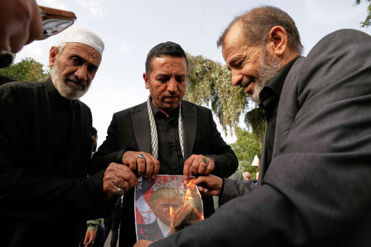 Το Ιράν απαντάει στον Τραμπ: Οι απερίσκεπτες ενέργειές σου οδηγούν τις ΗΠΑ σε ζωντανή κόλαση