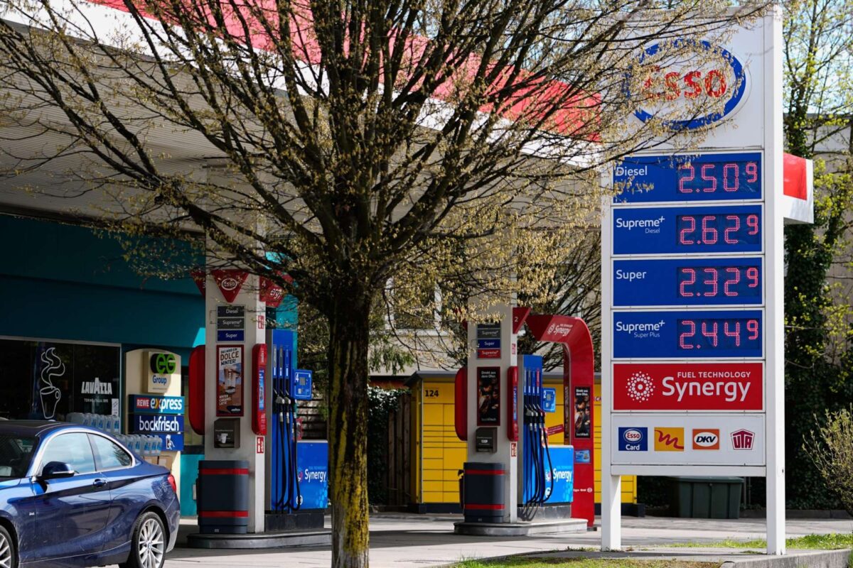 Γερμανία: Μείωση του φόρου στα καύσιμα αποφάσισε η κυβέρνηση