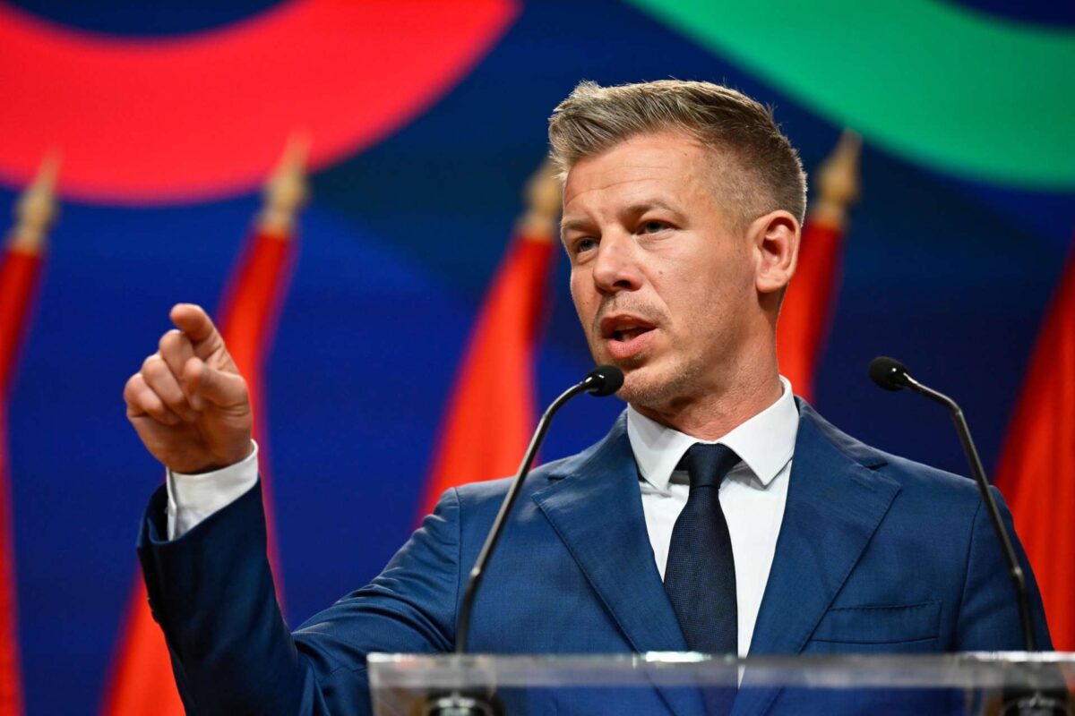 Μάγιαρ: «Αποκλείεται» η ένταξη στην ΕΕ της Ουκρανίας μιας χώρας σε εμπόλεμη κατάσταση