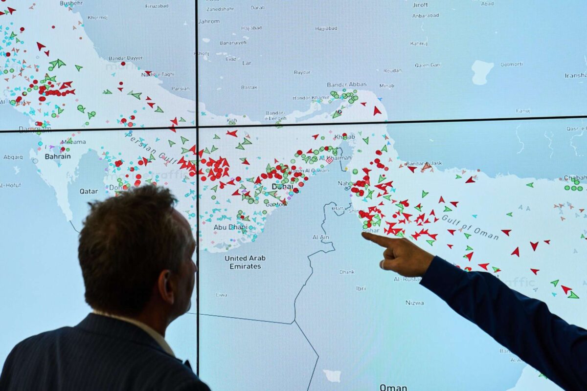 Ιράν: Τουλάχιστον δύο υπερδεξαμενόπλοια διέσχισαν τα Στενά του Ορμούζ με δηλωμένο προορισμό το Ιράκ