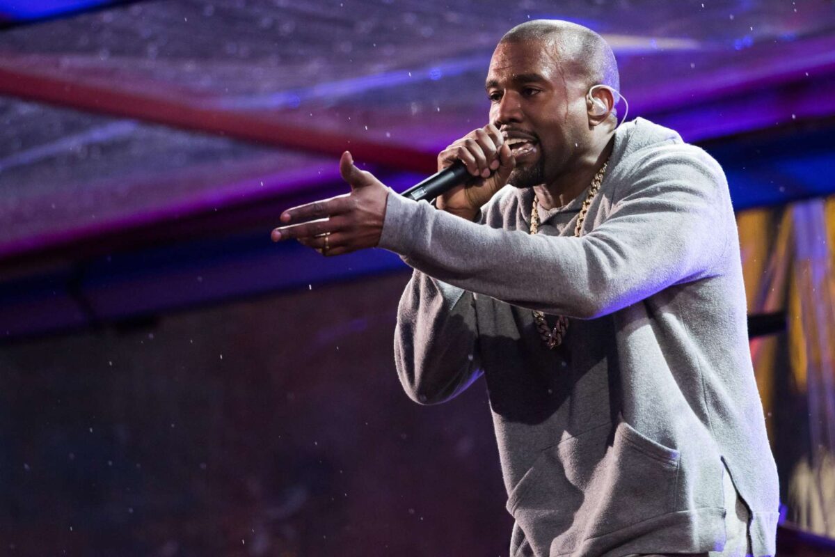 Γαλλία: Προς απαγόρευση η συναυλία του Κάνιε Γουέστ στη Μασσαλία λόγω αντισημιτικών δηλώσεων