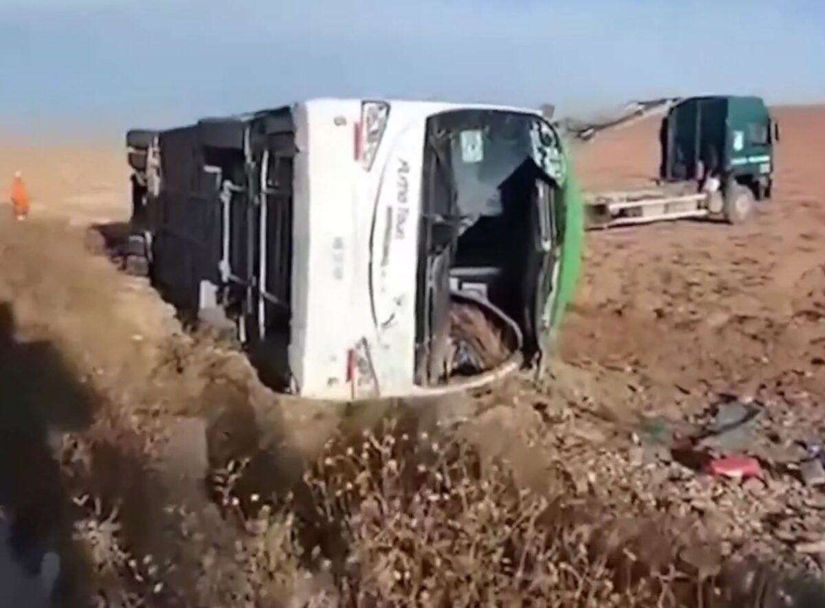 Βολιβία: Τουλάχιστον 9 νεκροί και 22 τραυματίες σε ανατροπή λεωφορείου