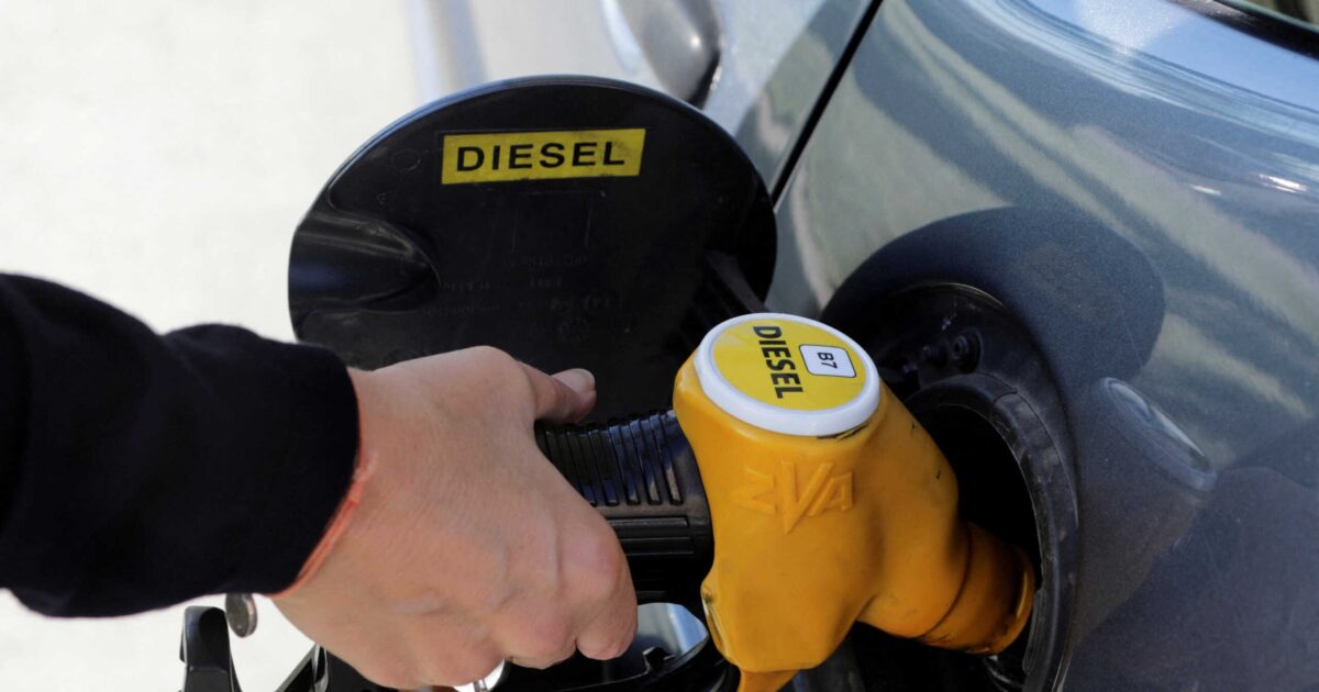 Παράταση της επιδότησης στο diesel και τον Μάιο για να μπει «φρένο» στο κόστος καυσίμων