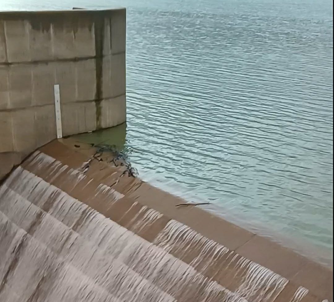 Ρέθυμνο: Υπερχείλισε το Φράγμα Ποταμών Αμαρίου – Στα 22,5 εκατ. κυβικά μέτρα ο ταμιευτήρας