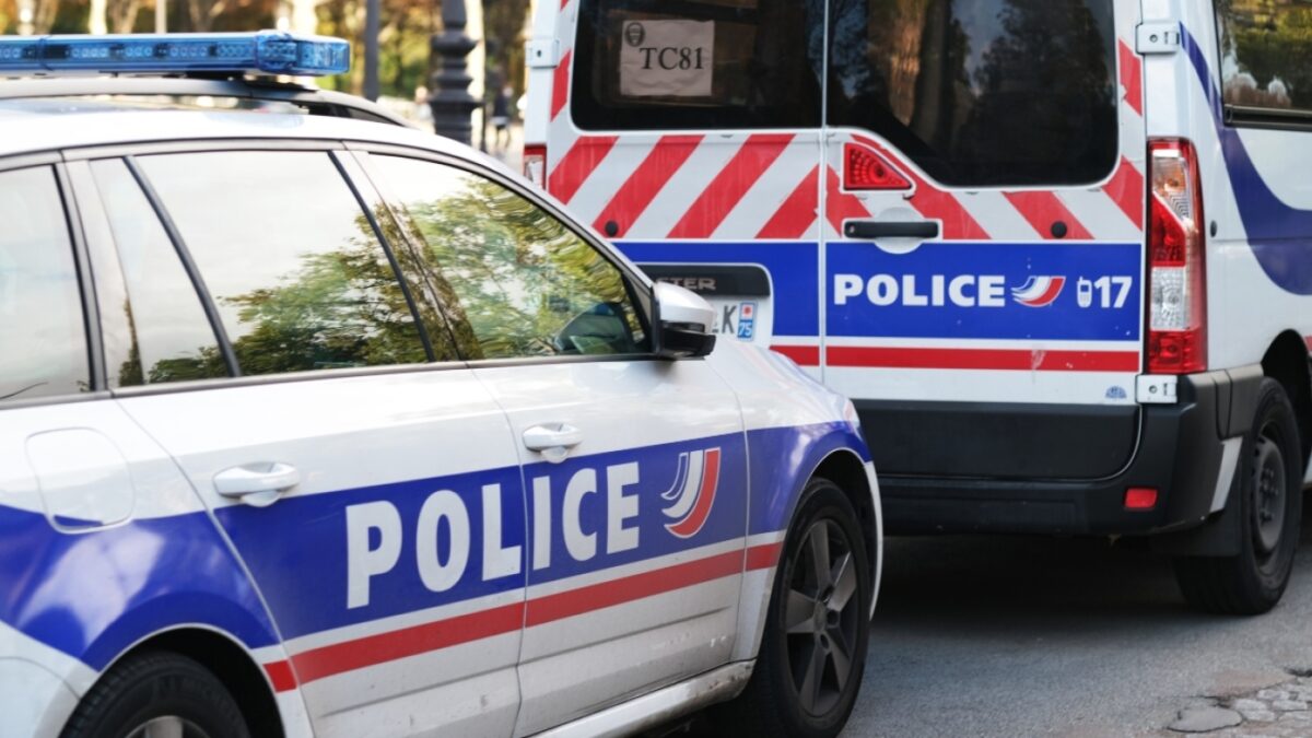 Φρίκη στη Γαλλία: Πατέρας κρατούσε τον 9χρονο γιο του κλειδωμένο σε βαν για πάνω από έναν χρόνο επειδή δεν τον ήθελε η σύντροφός του