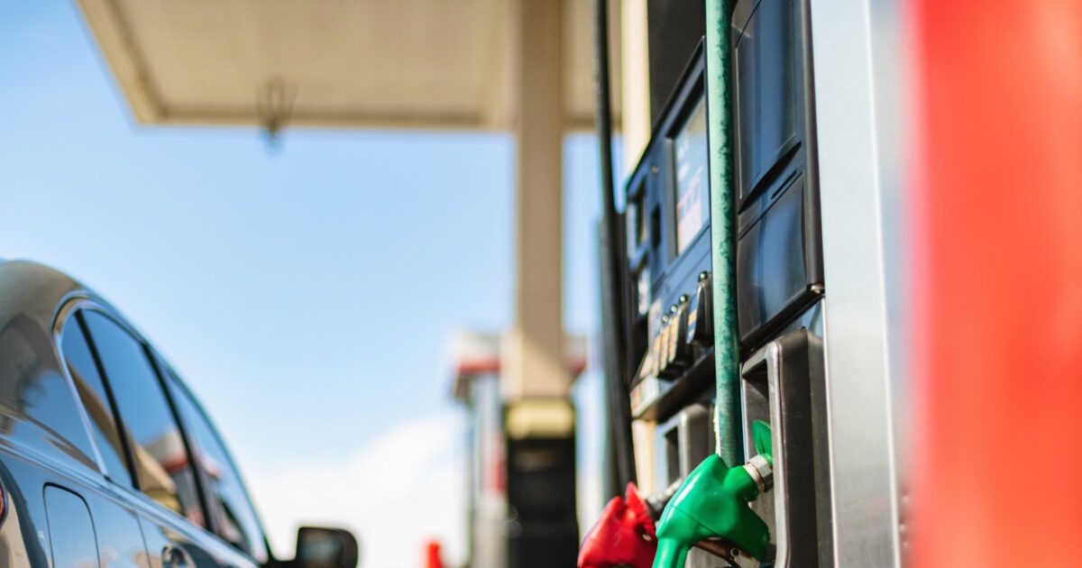 Σε Ρόδο και Αττική τα πρώτα πρόστιμα για παραβάσεις του πλαφόν κερδών στα καύσιμα