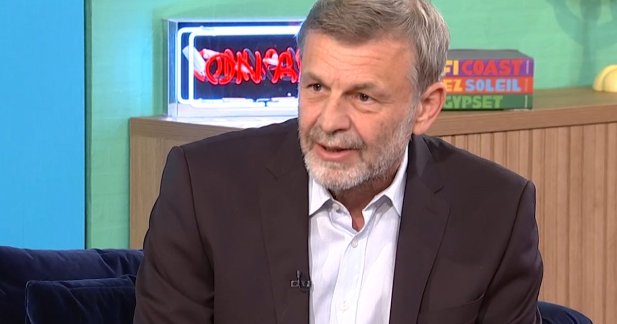 Γκλέτσος για τον Τζώρτζογλου: «Ο αυτοεξευτελισμός της τηλεόρασης, είναι ένα παιδί πονεμένο»