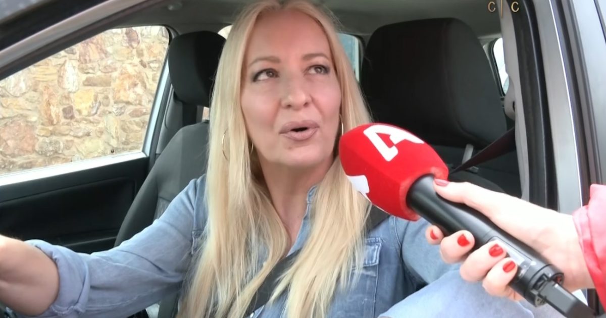 Αφροδίτη Γραμμέλη: «Με την κυρία Καραβοκύρη δεν συμφωνούμε στον τρόπο που σκεφτόμαστε και εκφράζουμε τις απόψεις μας»