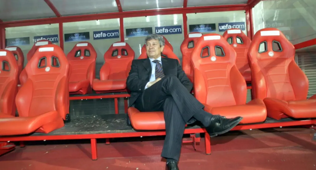 Τίμησαν τη μνήμη του Μιρτσέα Λουτσέσκου στη Ντιναμό Βουκουρεστίου φορώντας μπλουζάκια με το πρόσωπο του