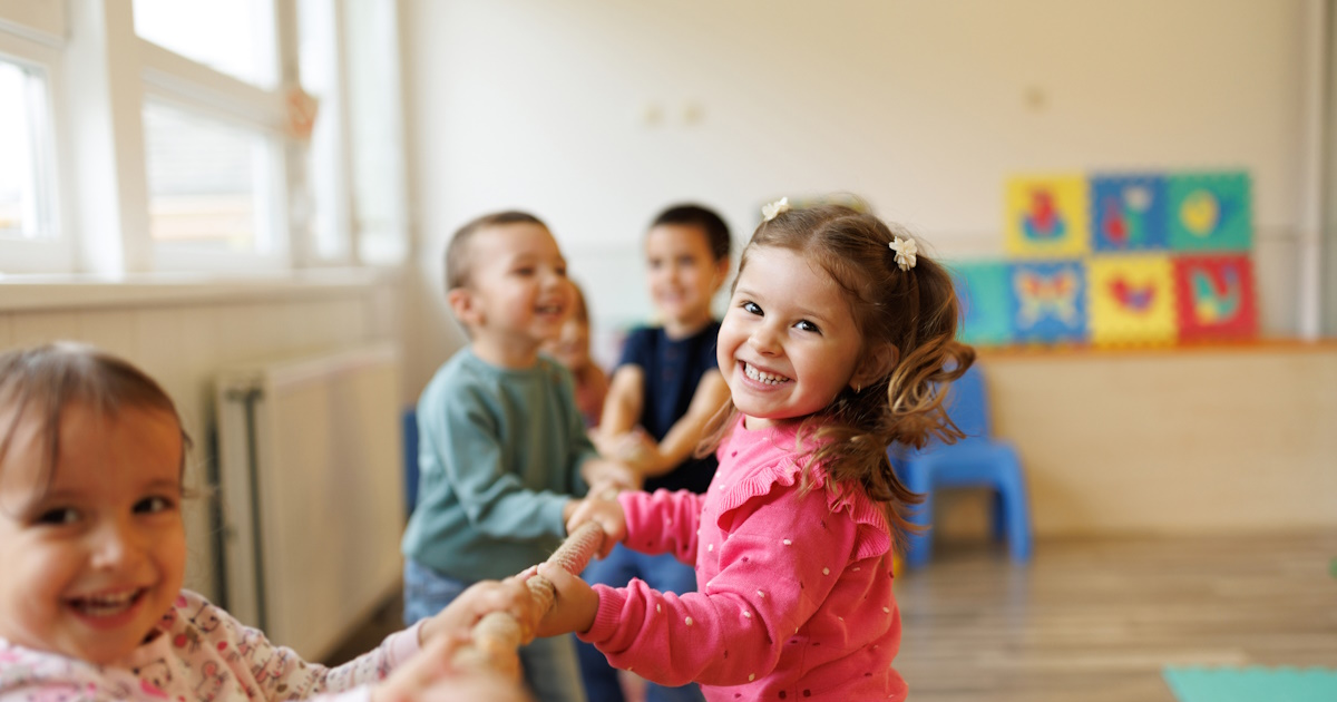 Έκτακτο επίδομα παιδιού χωρίς αίτηση: Ενίσχυση στις οικογένειες, 150 ευρώ για κάθε παιδί τον Ιούνιο, εξήγγειλε ο πρωθυπουργός