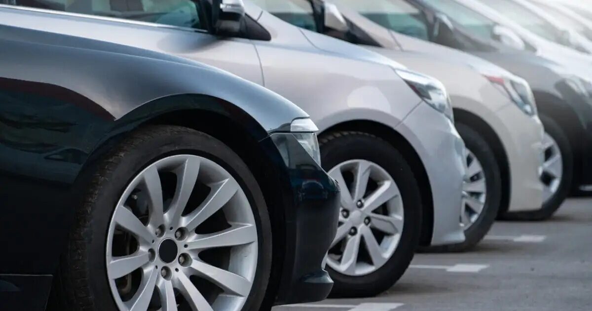 ΑΑΔΕ: Δεσμεύτηκαν 229 πολυτελή αμάξια με ξένες πινακίδες