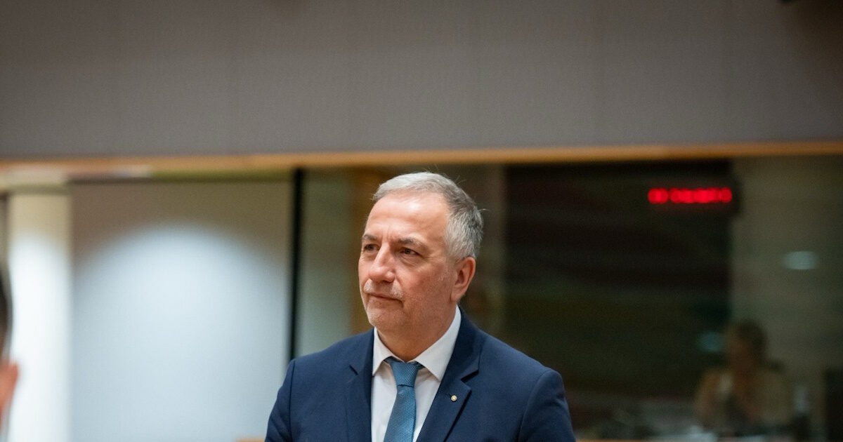 Ερευνώ – Καινοτομώ: Φορολογικά κίνητρα και 237 εκατ. ευρώ για επιχειρήσεις και έρευνα