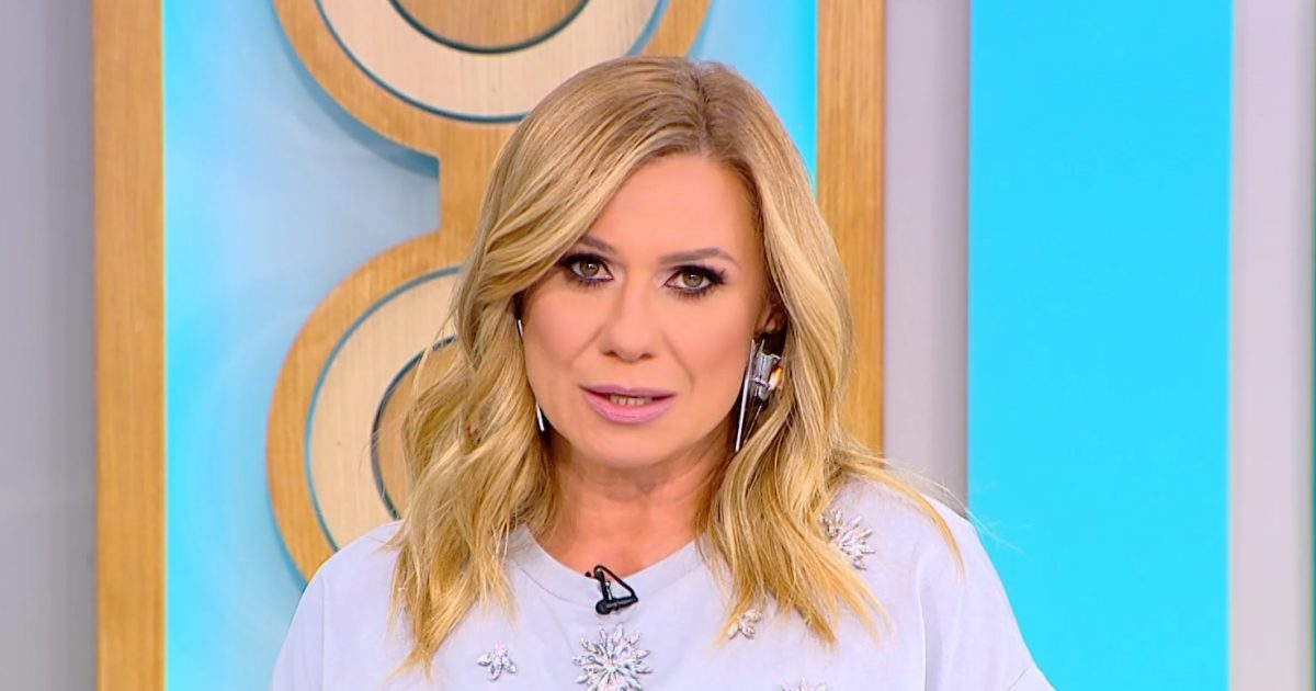 Κατερίνα Καραβάτου για Τίνα Μεσσαροπούλου: «Δεν θα πω την αρχή της συνομιλίας μας αλλά τα τελευταία της λόγια με διέλυσαν»