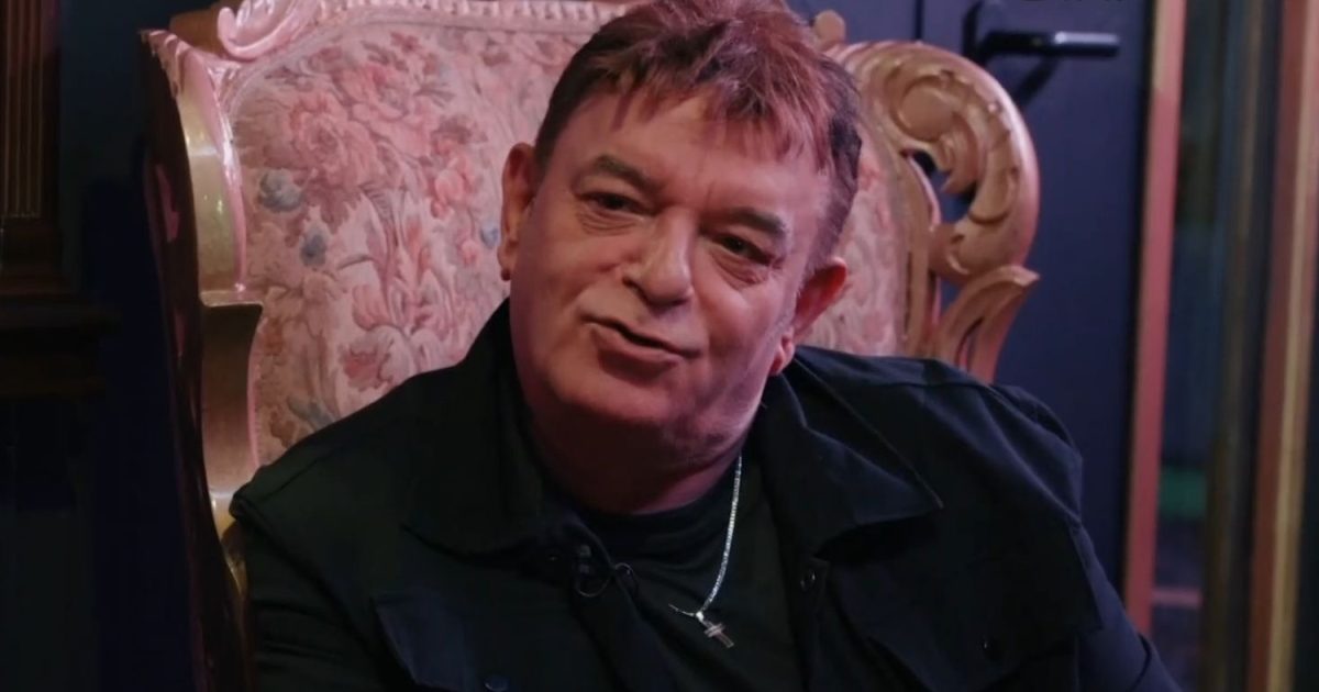 Γιάννης Κόλλιας: «Αυτοκινητάδες, επιχειρηματίες, εφοπλιστές, πήγαν φυλακή – Καψουρευτήκανε μία τραγουδίστρια και χαλάσανε τα λεφτά τους όλα εκεί»