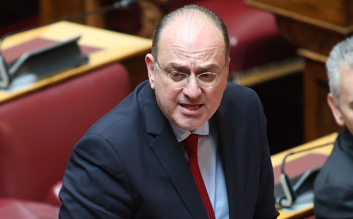 Παραιτήθηκε ο Μακάριος Λαζαρίδης