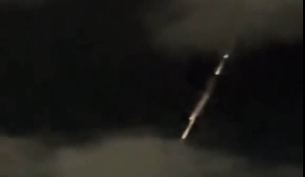 Ασυνήθιστο θέαμα στον ουρανό της Ατσικής στη Λήμνο προκαλεί έκπληξη και ανησυχία στους κατοίκους