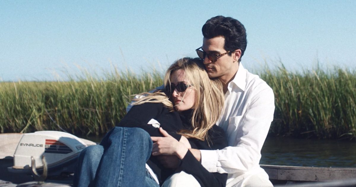 Love Story: John F. Kennedy Jr. & Carolyn Bessette – Η τελευταία πτήση, το τέλος και η συμβολική τελευταία σκηνή