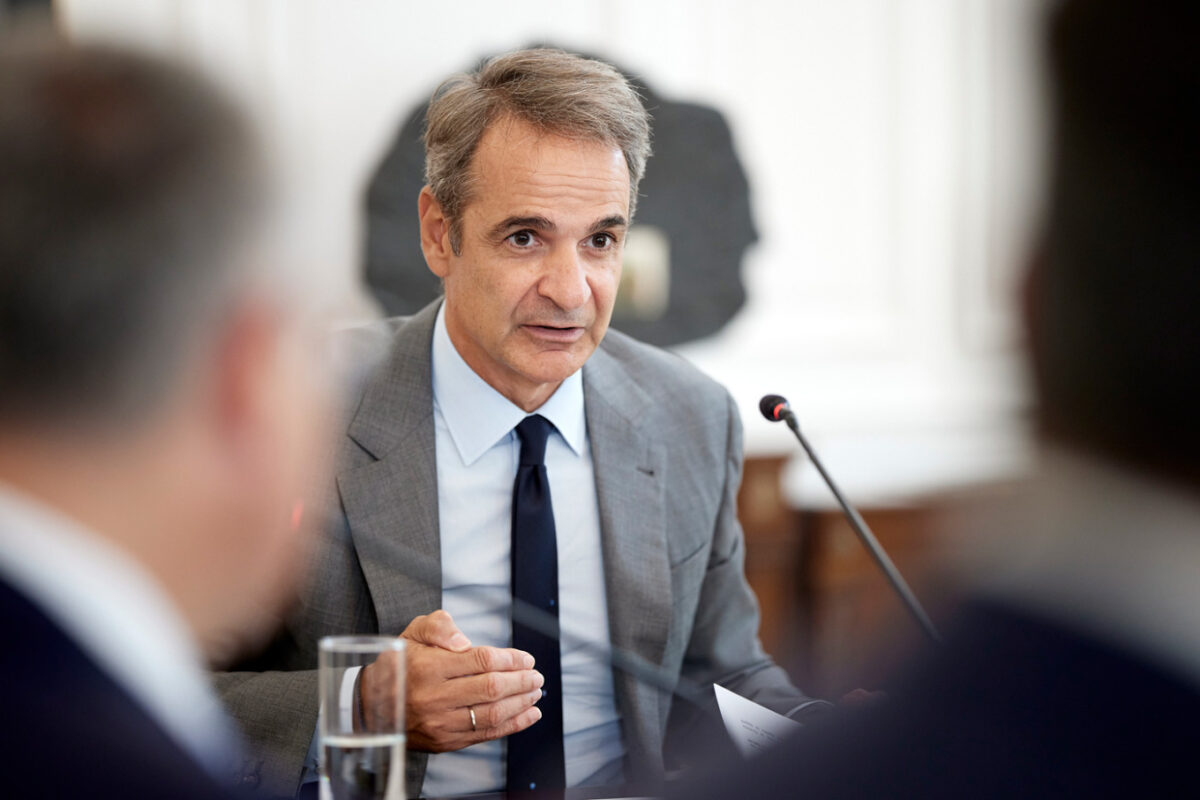 Προ των πυλών τα νέα μέτρα στήριξης – Τι θα ανακοινώσει αύριο ο πρωθυπουργός