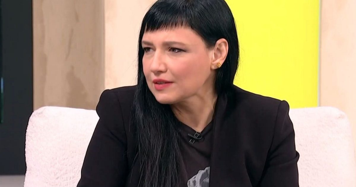 Αθηναϊς Νέγκα: «Ήταν αδικαιολόγητα βαρύ αυτό που άκουσα, το διαχειρίστηκα με ένα τεράστιο ερωτηματικό πάνω από το κεφάλι μου»