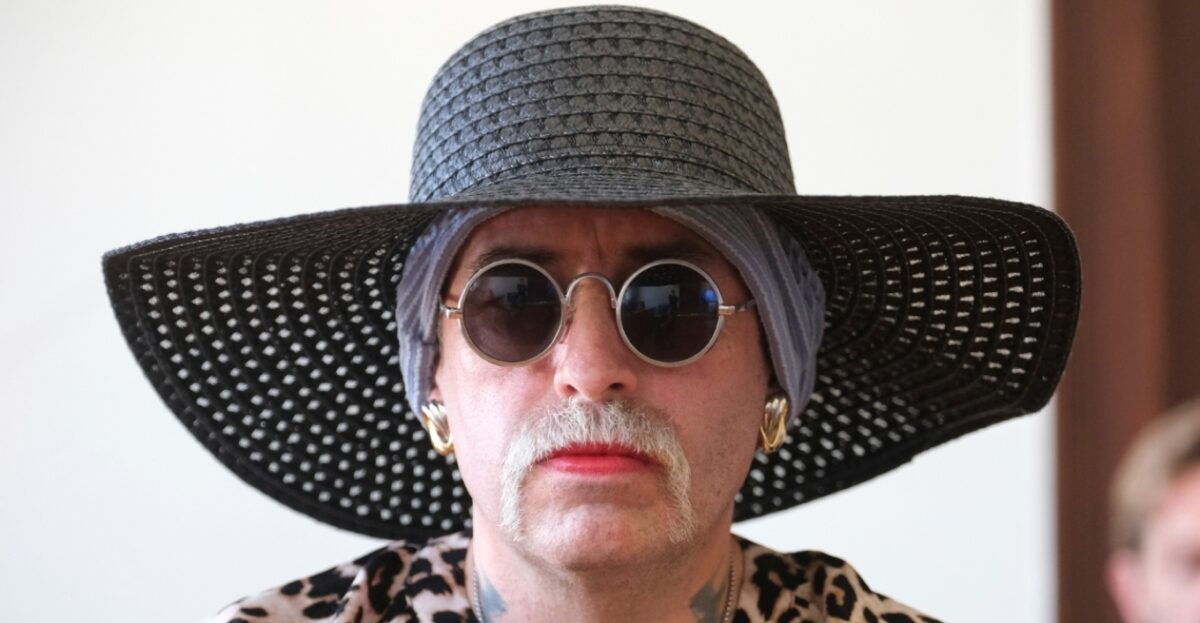 Τσεχία: Συνελήφθη νεοναζί που άλλαξε φύλο για να αποφύγει τη φυλάκιση στη Γερμανία