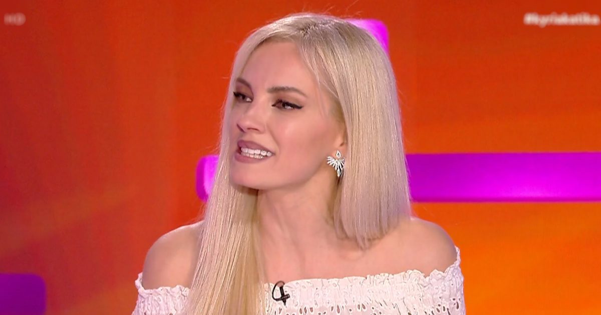 Τζούλια Νόβα: «Μου μιλούσαν πολύ άσχημα στον «Τροχό της τύχης» και έκλαιγα, στενοχωριόμουν και έβγαλα ψυχοσωματικά»